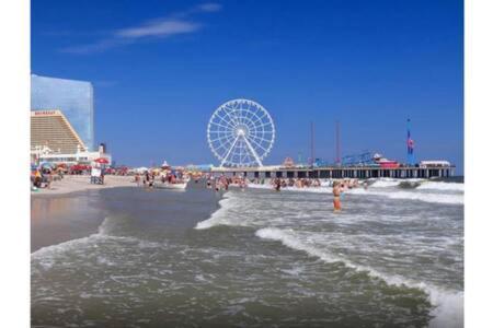 Cozysuites At Showboat Bold 2Br 3Ba Beachfront Atlantic City Exteriör bild